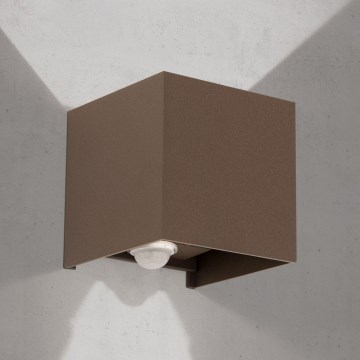 Kültéri fali lámpa mozgás- és alkonyérzékelővel CUBE-S LED/13W/230V IP54 barna