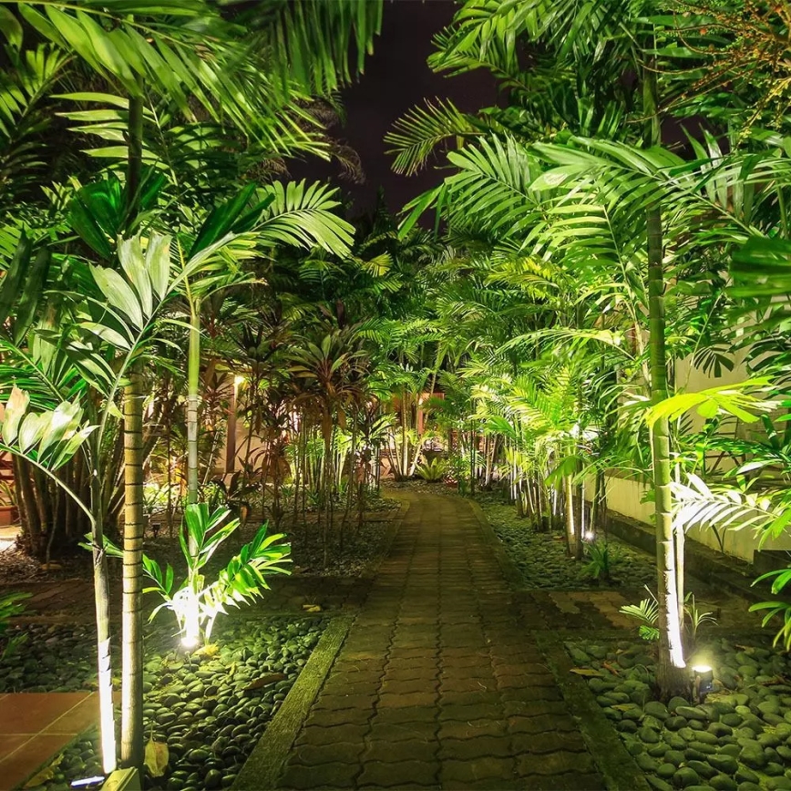 Kültéri lámpa 1xGU10/35W/230V IP44