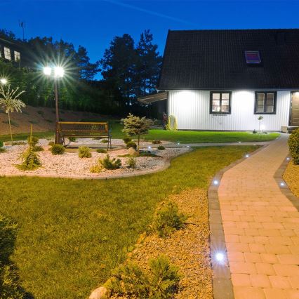 Kültéri lámpa 2xE27/60W/230V IP44 232 cm fekete