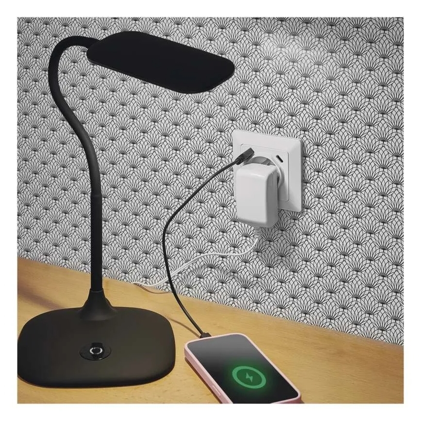 Lakossági fali aljzat USB-A és USB-C csatlakozóval