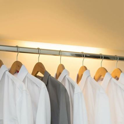 LED alatti világítás érzékelővel LED/1,5W/5V 1500 mAh 4000K