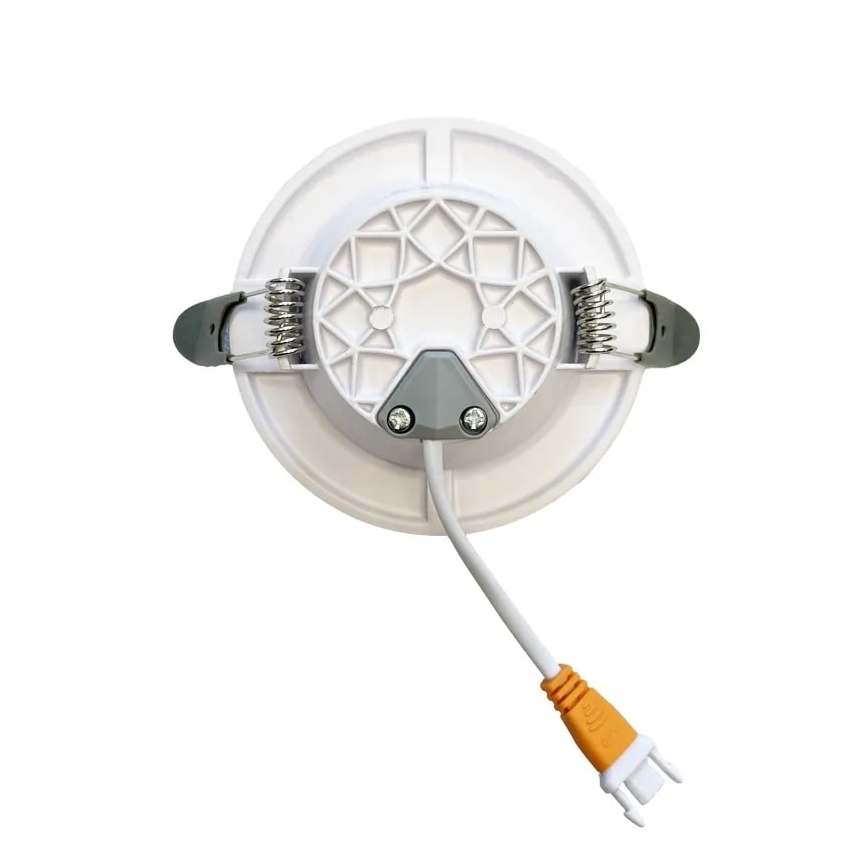 LED Beépíthető lámpa LED/7,5W/230V 4000K fehér/ezüst