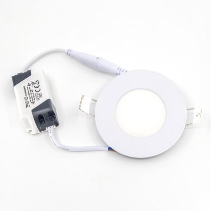 LED Beépíthető lámpa QTEC LED/3W/230V 2700K átm. 8,3 cm