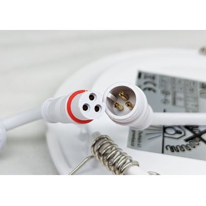 LED Beépíthető lámpa VEGA LED/6W/230V 2900/3900/5800K átm. 12,5 cm fehér