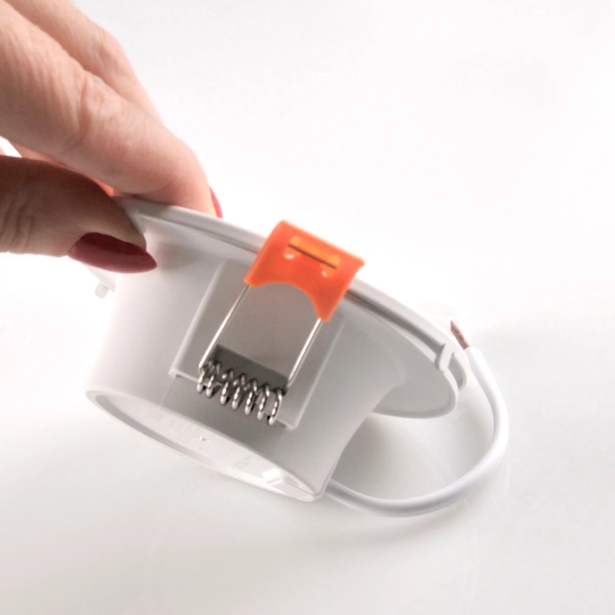 LED Beépíthető lámpa ZOE LED/4,8W/230V fehér