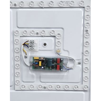 LED Dimmelhető mennyezeti lámpa EBRO LED/36W/230V 2700-6500K átm. 50 cm + távirányítás