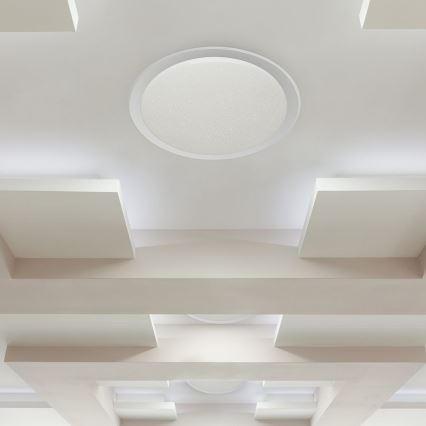 LED Dimmelhető mennyezeti lámpa LED/72W/230V 3000-6500K átm. 67 cm fehér + távirányítás