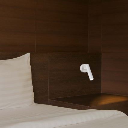 LED Fali spotlámpa LED/2W/230V 3000K fehér