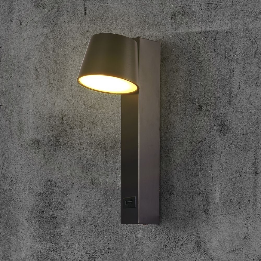 LED Fali spotlámpa USB porttal LED/8W/230V 3000K