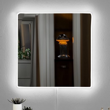 LED Fali tükör háttérvilágítással SQUARE 50x50 cm fehér