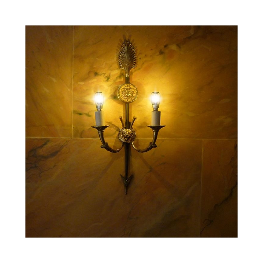 LED filament izzó ST26 E14/2W/230V 3000K