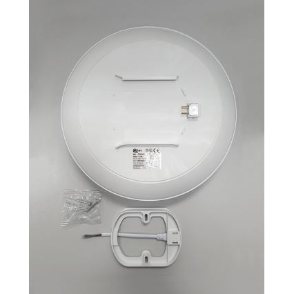 LED Fürdőszobai mennyezeti lámpa CIRCLE LED/18W/230V 4000K átm. 30 cm IP44 fehér