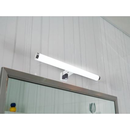 LED fürdőszobai tükörvilágítás, 8W/230V, 30 cm, IP44, fényes króm