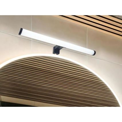 LED fürdőszobai tükörvilágítás LED/10W/230V 45 cm IP44 fekete