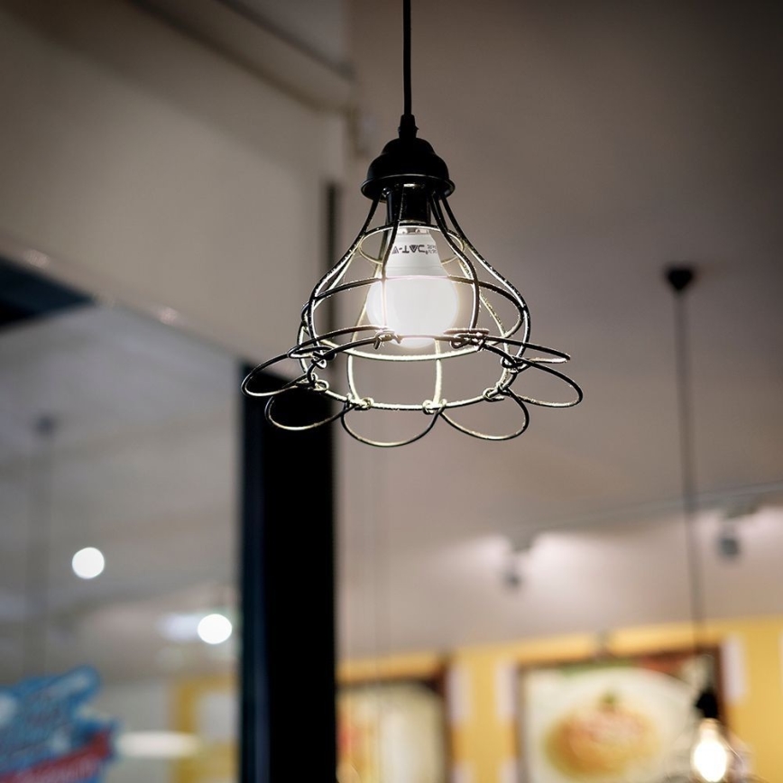 LED Izzó SAMSUNG CHIP A60 E14/8,5W/230V 4000K