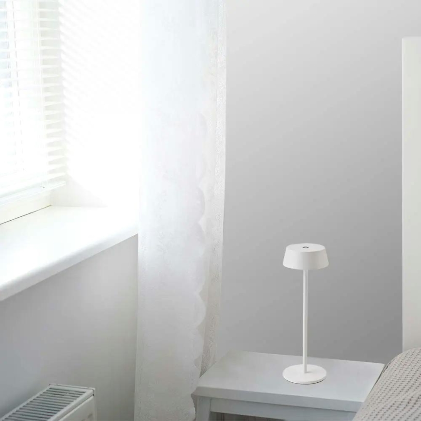 LED Kültéri dimmelhető érintős asztali lámpa LED/2W/5V 4400 mAh IP54 fehér