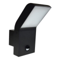 LED Kültéri fali lámpa érzékelővel LESK LED/9W/230V IP54 4000K
