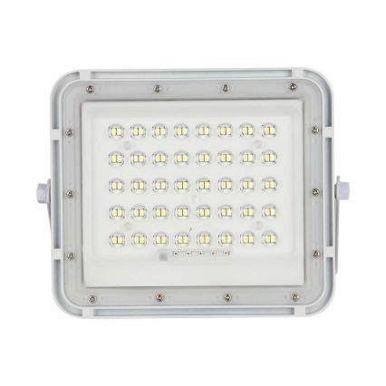 LED kültéri dimmelhető napelemes reflektor LED/10W/3,2V IP65 6400K 6000 mAh fehér + távirányítás