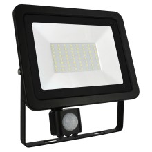 LED Kültéri reflektor érzékelővel NOCTIS LUX 3 LED/50W/230V 3000K IP44 fekete