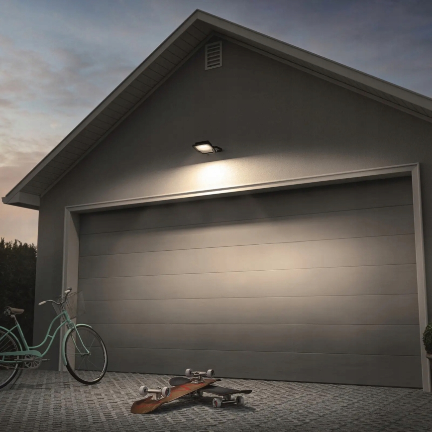 LED kültéri reflektor LED/150W/230V 4500K IP65 fekete