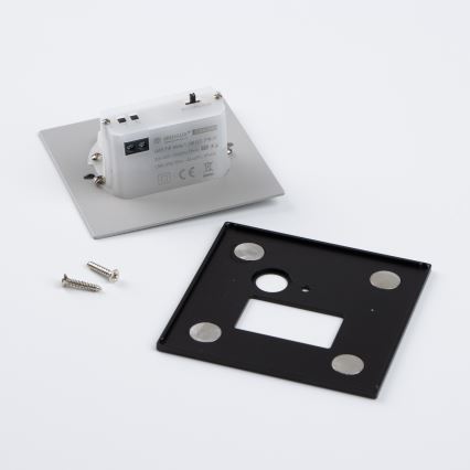 LED lépcsővilágító lámpa mozgás- és alkonyatérzékelővel LED/1,5W/230V 3000/4000/6500K fekete