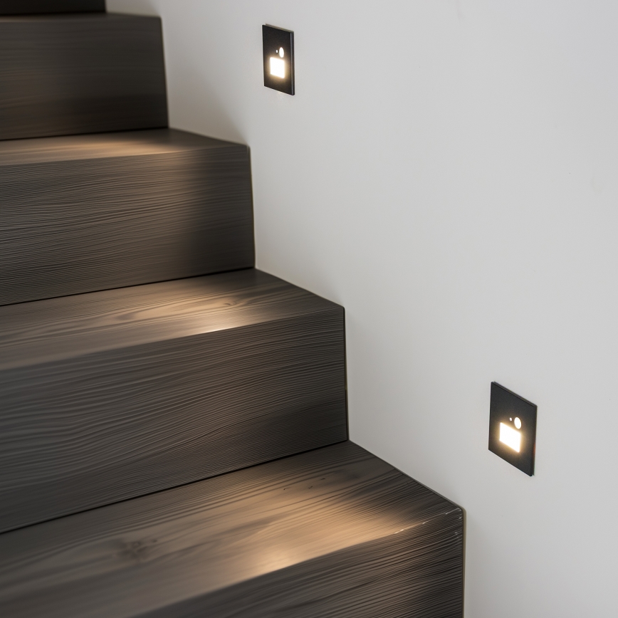 LED lépcsővilágító lámpa mozgás- és alkonyatérzékelővel LED/1,5W/230V 3000/4000/6000K fekete