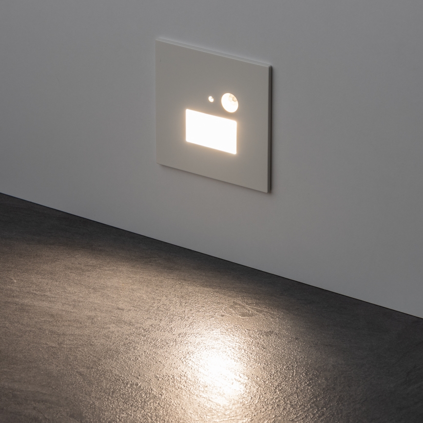 LED lépcsővilágító lámpa mozgás- és alkonyérzékelővel LED/1,5W/230V 3000/4000/6500K fehér