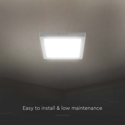 LED Mennyezeti lámpa LED/12W/230V 3000K 16,7x16,7 cm fehér