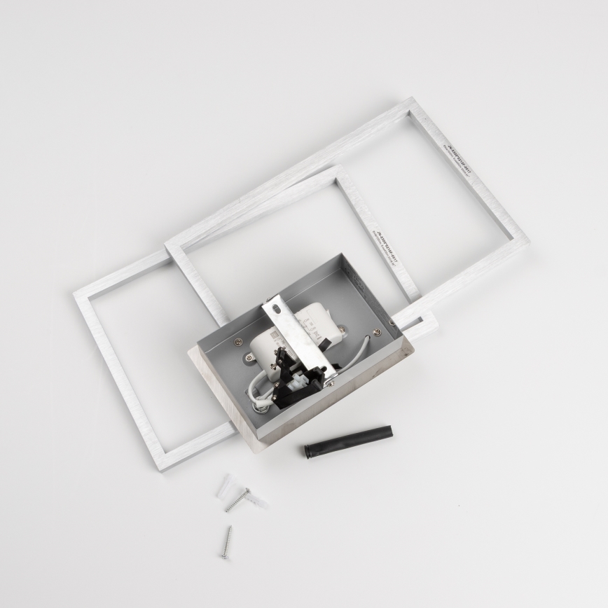 LED mennyezeti lámpa LED/17W/230V matt króm