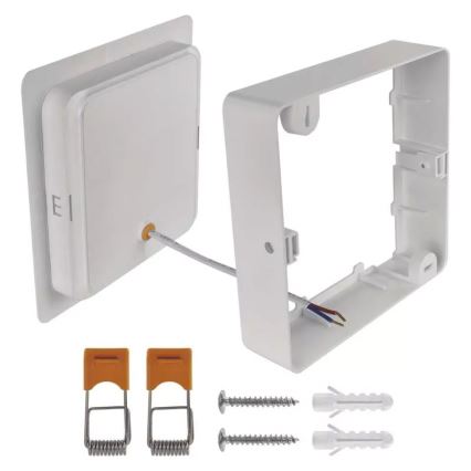LED Mennyezeti lámpa LED/18W/230V 17x17 cm fehér