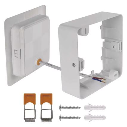 LED Mennyezeti lámpa LED/9W/230V 12x12 cm fehér