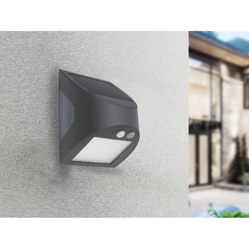 LED napelemes fali világítótest érzékelővel LED/3W/3,7V 3000/4000K 1200 mAh IP54 antracit