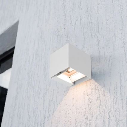 LED napelemes fali lámpa érzékelővel LED/9W/3,7V 3000/4000/5000K IP65 2600 mAh fehér