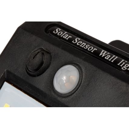 LED napelemes fali lámpatest érzékelővel LED/0,55W/3,7V 1200 mAh IP65