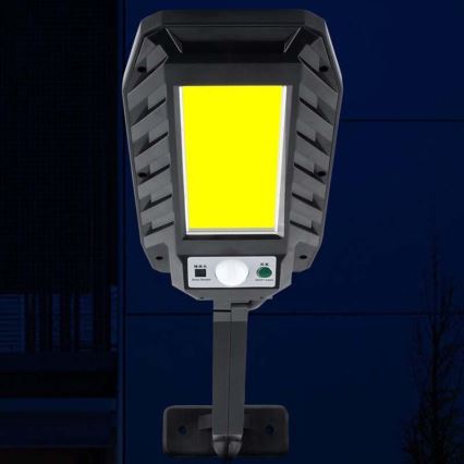 LED napelemes utcai lámpa érzékelővel LED/2,5W/3,7V IP65 + távirányítóval