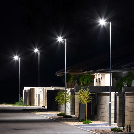LED napelemes utcai lámpa VIA 50W/5000 mAh 3,2V 6000K IP65 + távirányító