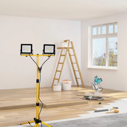 LED reflektor állvánnyal, 2× LED, 30 W, 230 V, 6500 K, IP65, sárga