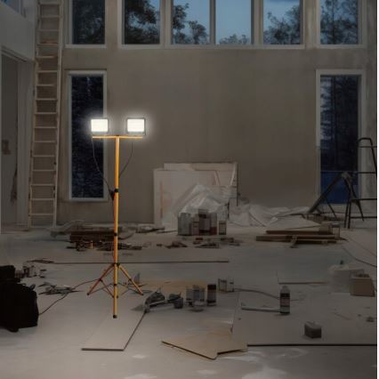 LED Reflektor állvánnyal NOCTIS 2xLED/50W/230V 4000K IP65