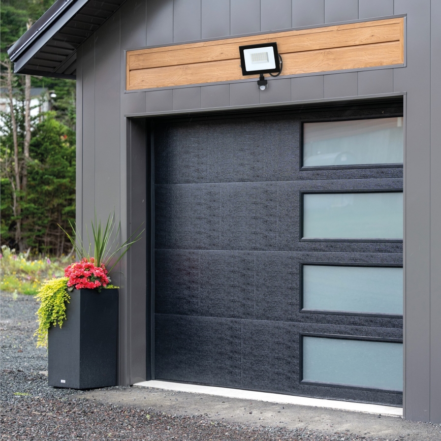 LED Reflektor érzékelővel LED/50W/230V 6500K IP44 fekete