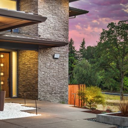 LED Reflektor napelemes panellel FOCUS 60W/10000 mAh 3,2V 6000K IP65 + távirányító