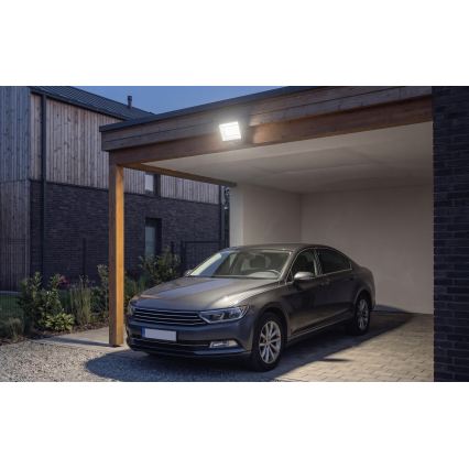 LED reflektor TAMBO EVO LED/50W/230V 4000K IP65 fekete