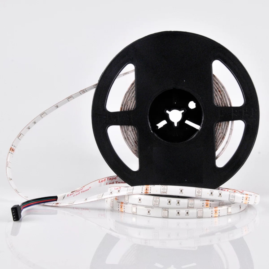 LED RGB állítható fényerejű kültéri szalag 5m LED/14W/12V IP65 + távirányító