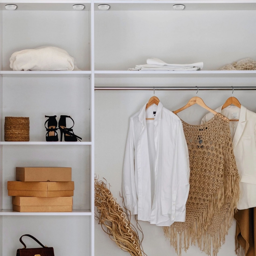 LED RGBW Dimmeres bútorvilágítás LED/0,5W/4,5V 3xAAA fehér + távirányító