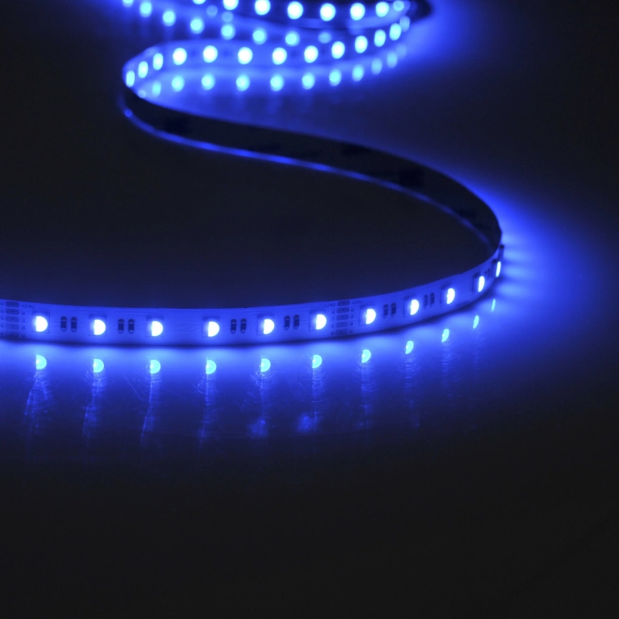 LED RGBW állítható fényerejű szalag 3m LED/22W/24/230V + távirányító