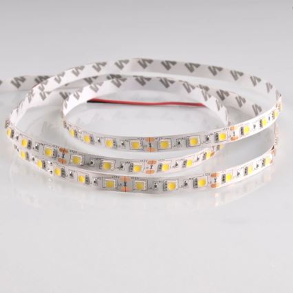 LED Szalag 5m LED/10W/12V IP20 fehér