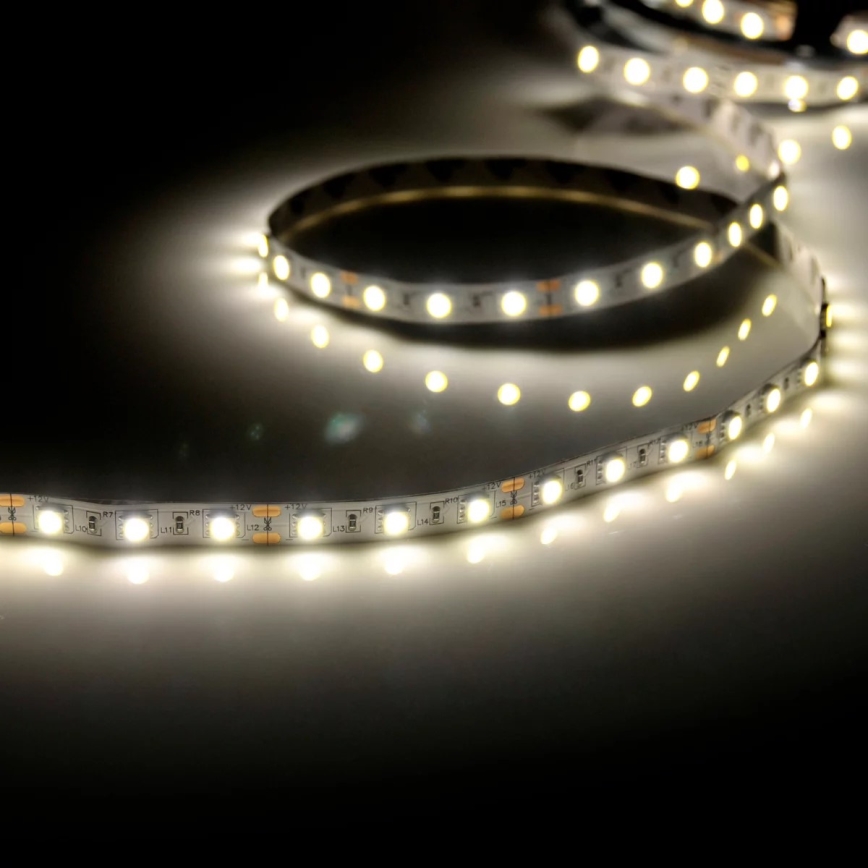 LED Szalag 5m LED/10W/12V IP20 fehér