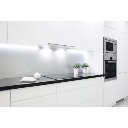 LED szekrény világítás LED / 9W / 230V 6000K érzékelővel