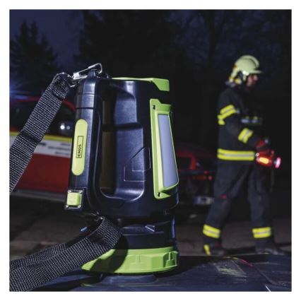 LED Újratölthető zseblámpa LED/3,7V IP44 850 lm 8000mAh