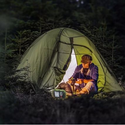 LED Újratölthető reflektor SAMSUNG CHIP LED/10W/3,7V IP44 4000K 3600 mAh zöld