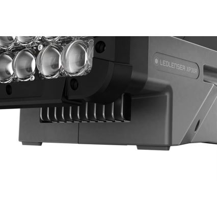 Ledlenser XP30R - szabályozható fényerejű, újratölthető LED-zseblámpa LED/5000 mAh IP54 32000 lm 16 óra szürke